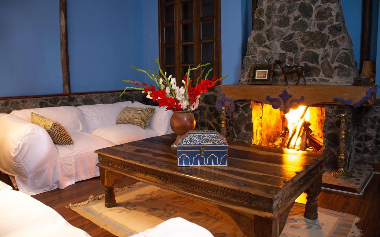 Las Mercedes Lodge Калі Екстер'єр фото